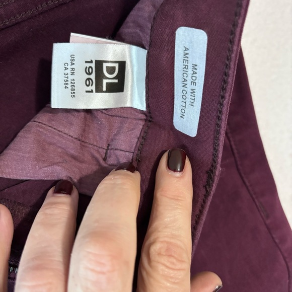 DL1961 Margaux Instascuplt ankle skinny jeans size 28. Burgundy/purple - Picture 4 of 9